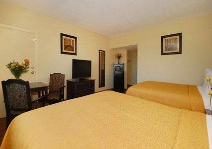 Hollies Hotel & Suites Calexico Bilik gambar